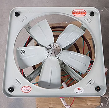 Uniform temperature fan system for auto turning egg incubator 